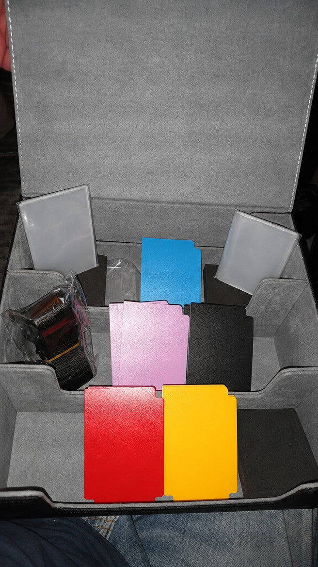 Romoono 1800+ Trading Card Storage Case, + 30 Dividers + 2 Packs Sleeves - GRAY