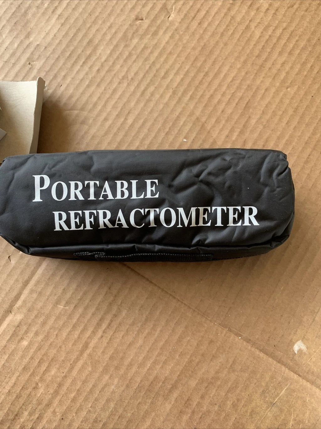 General REF211ATC Salinity Refractometer ATC 0-10% Salinity Specific Gravity SG